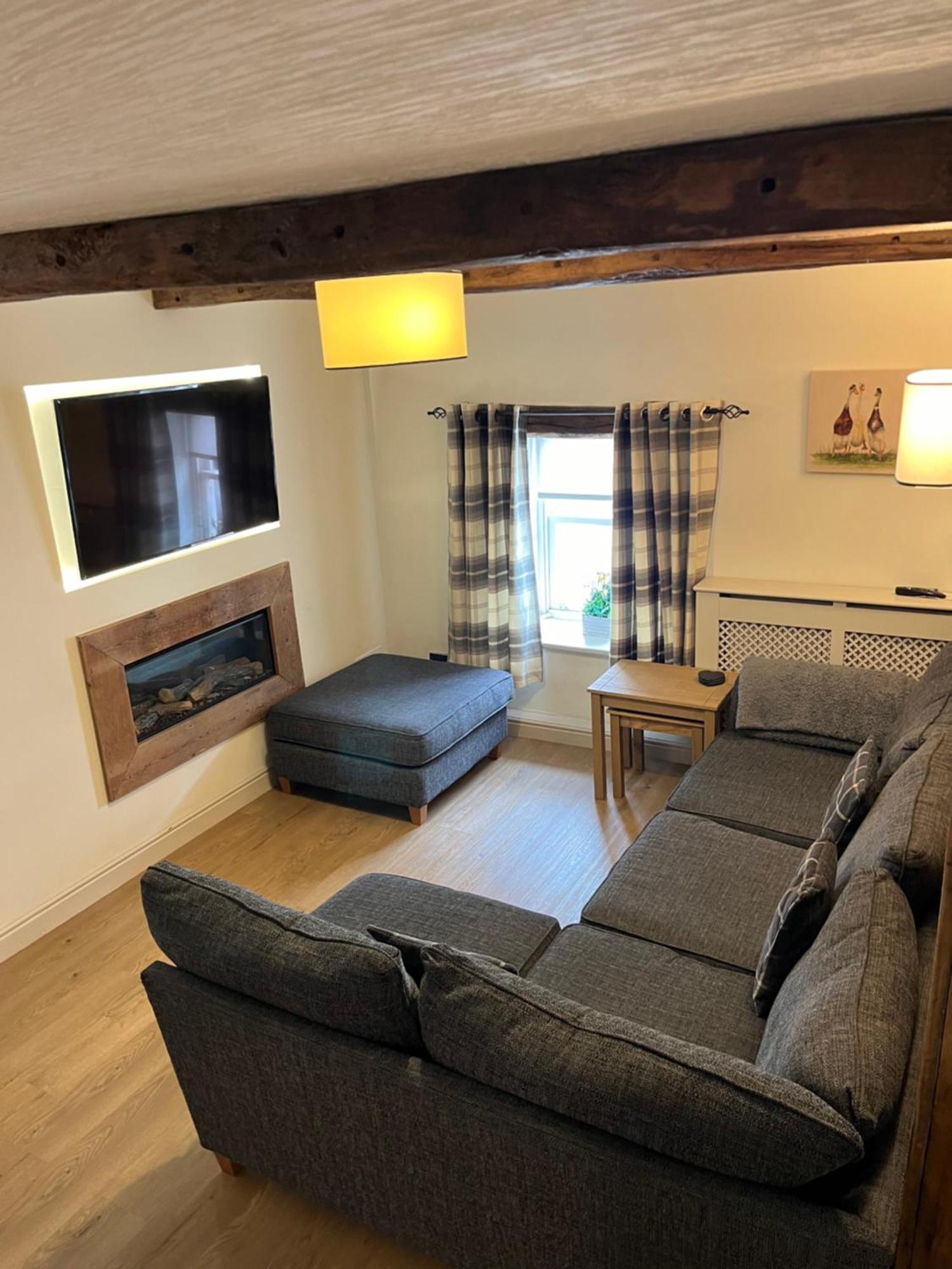 Appartamento The Old Hay Loft Kirkby Lonsdale Esterno foto